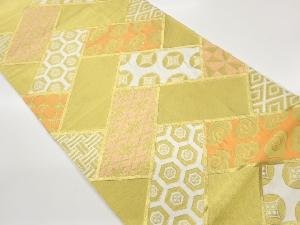 川島織物製　檜垣に古典柄模様織出し袋帯